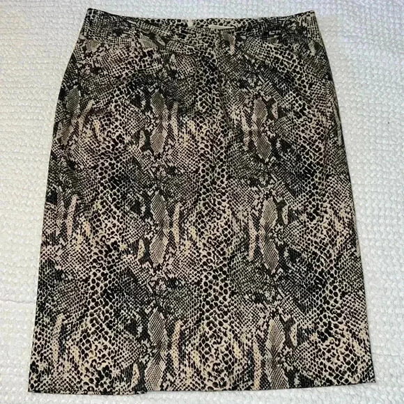 Michael Kors Dresses & Skirts - Michael Kors Snake Print Pencil Skirt A924